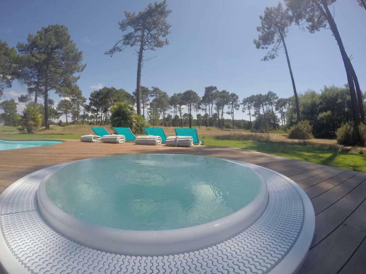 Bora Bora Bed & Breakfast Gujan-Mestras